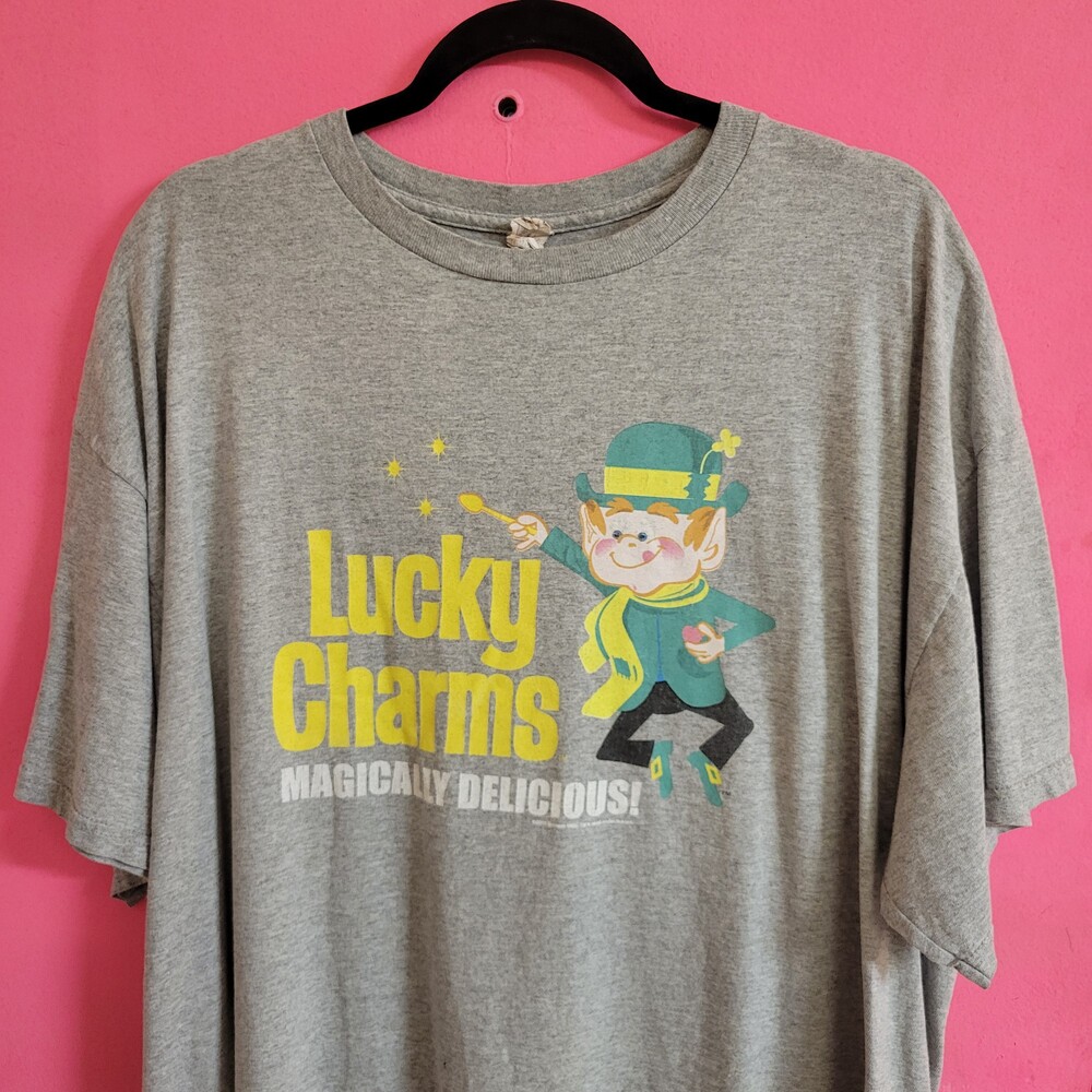 Xxl vtg 00s 2010s cartoon y2k Gray Cotton Polyester T-Shirt Lucky Charms vtg